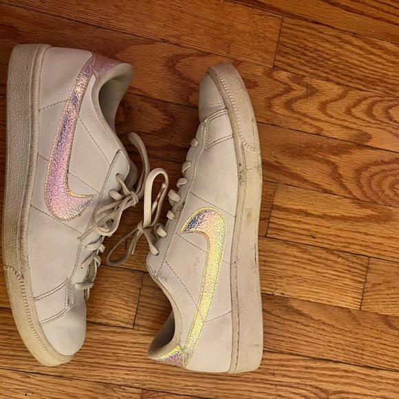 Like new shoes - Picture 3 of 7